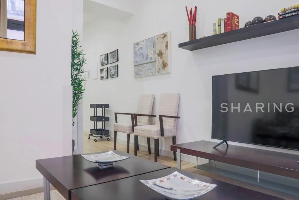 Apartment Malasana By Sharingco Madrid Bagian luar foto
