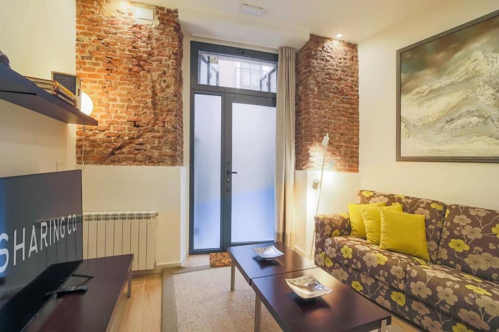 Apartment Malasana By Sharingco Madrid Bagian luar foto