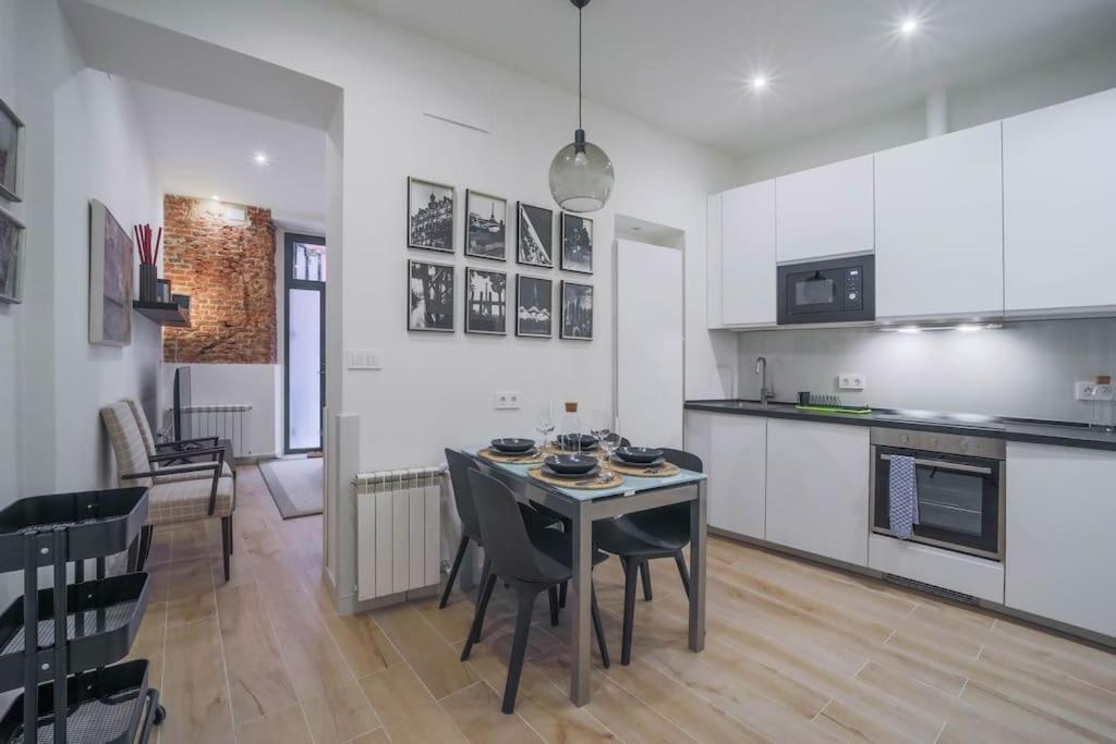 Apartment Malasana By Sharingco Madrid Bagian luar foto