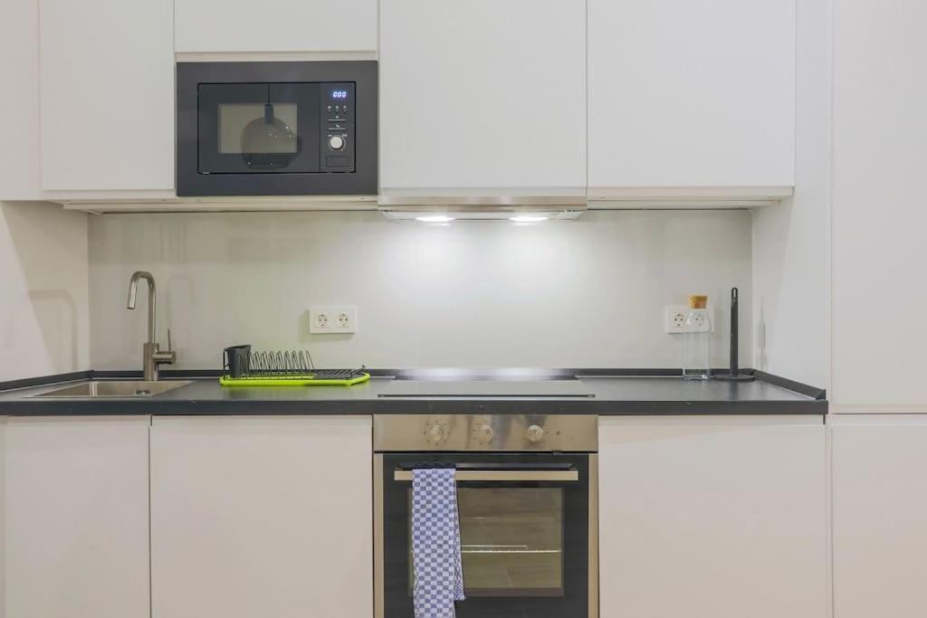 Apartment Malasana By Sharingco Madrid Bagian luar foto
